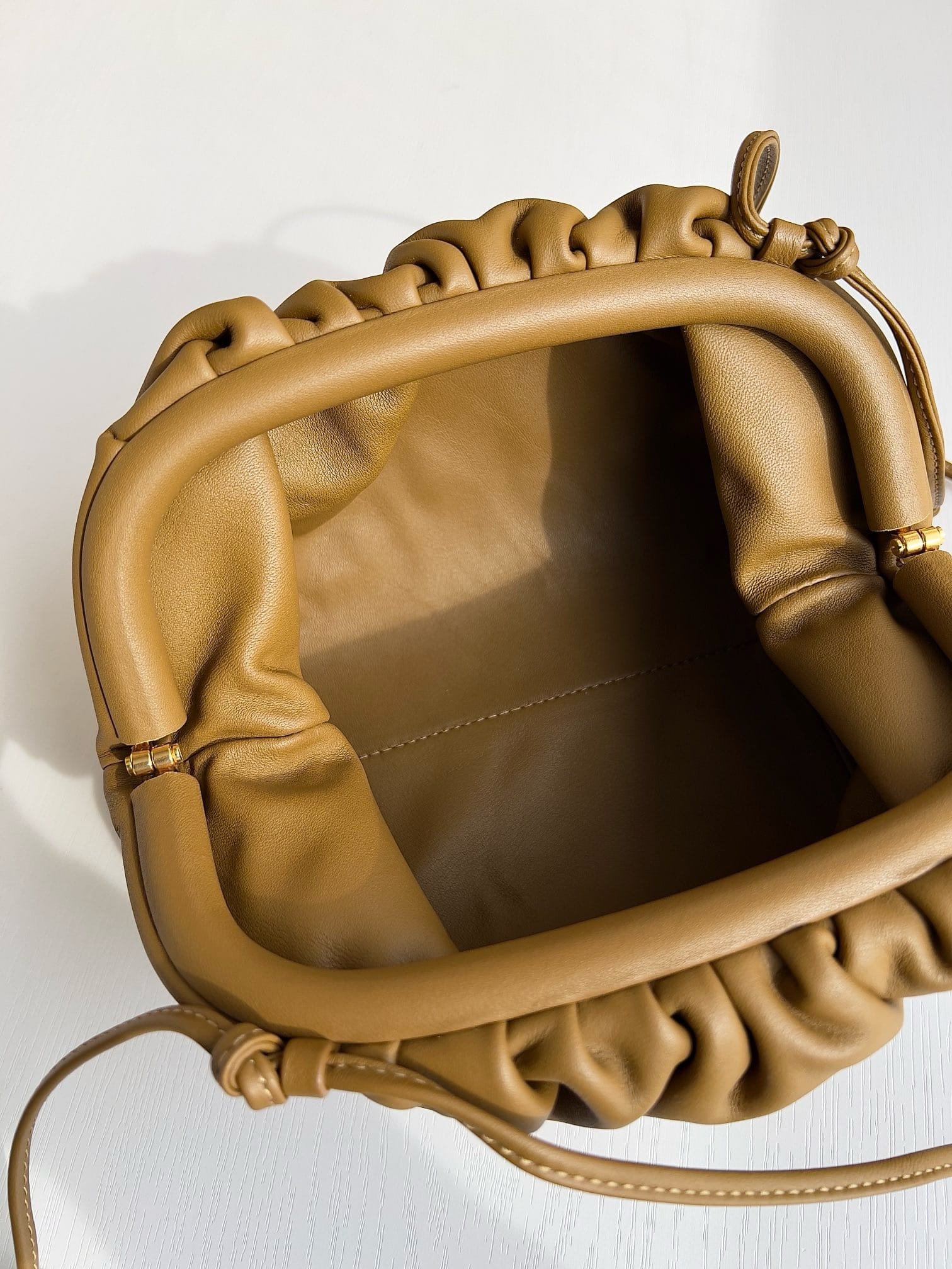 Pouch Bottega Veneta S585822.37