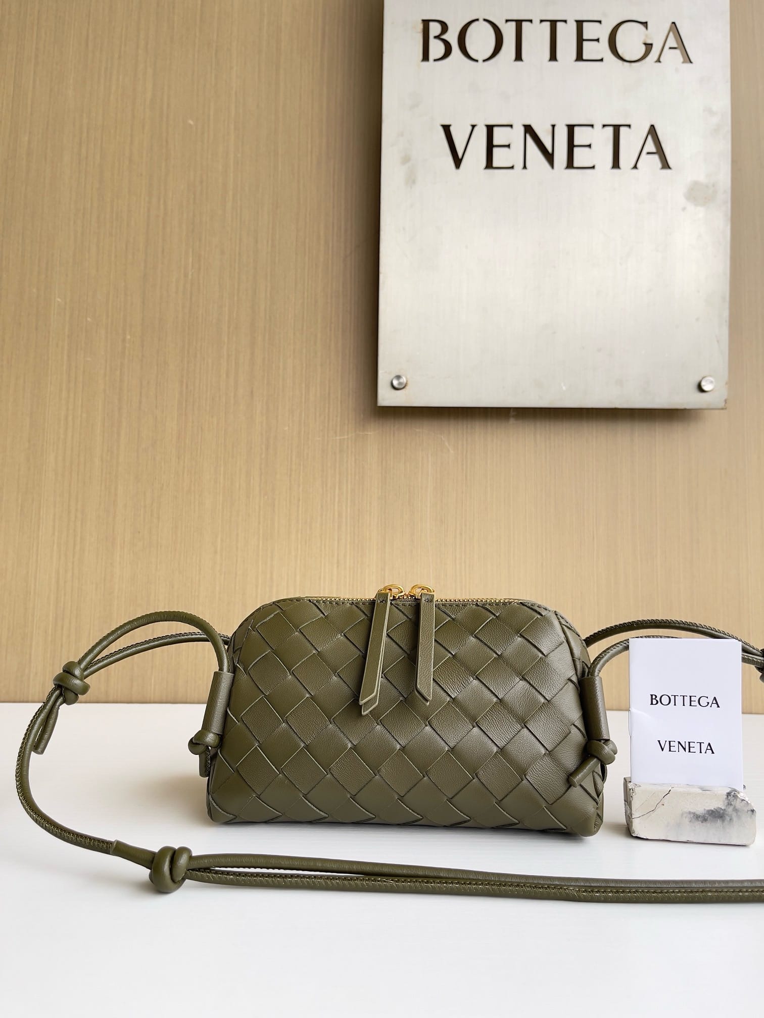 Intrecciato Concert Pouch Bottega Veneta 794258.4