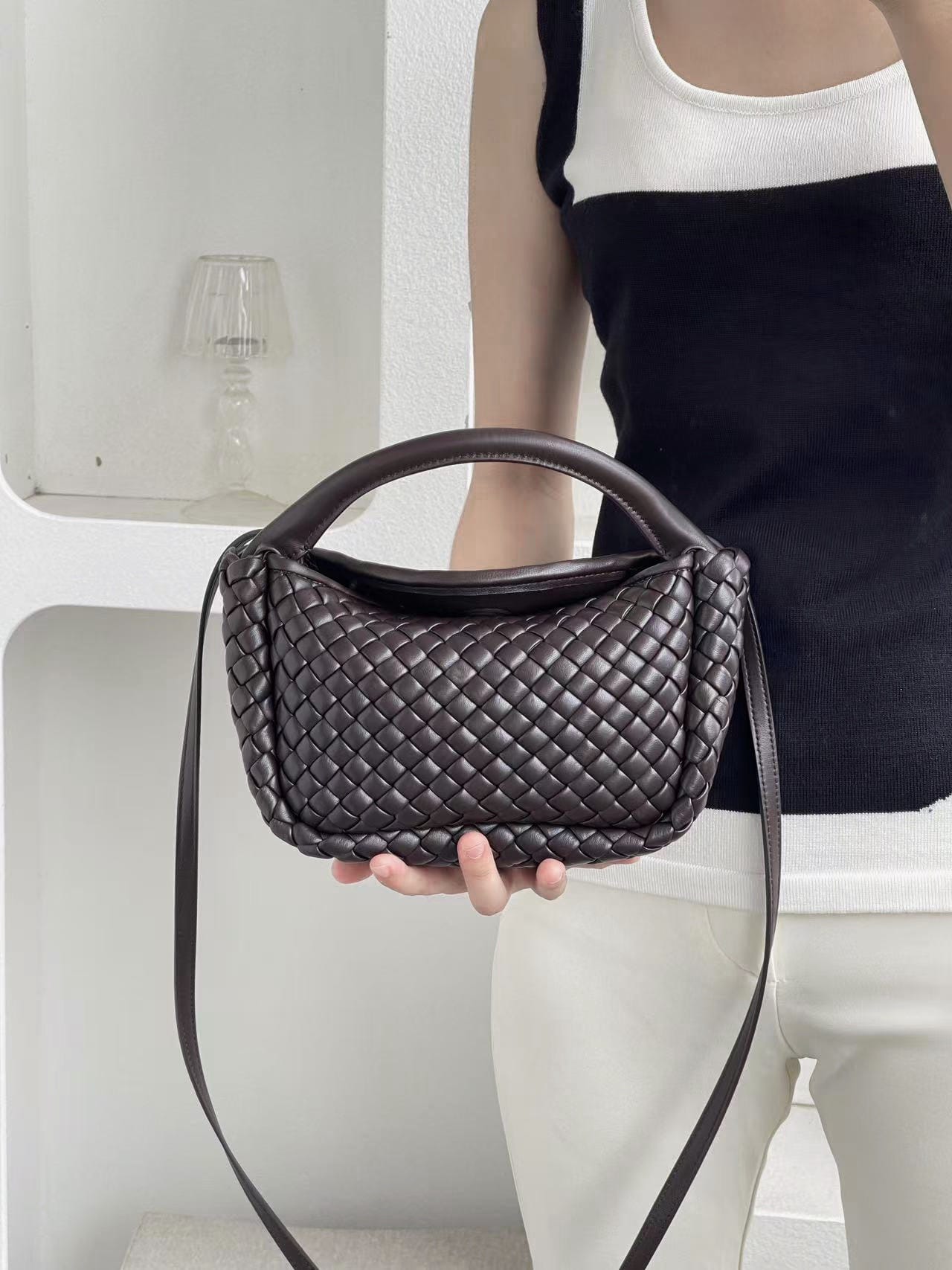 Cobble Bottega Veneta 805739.2