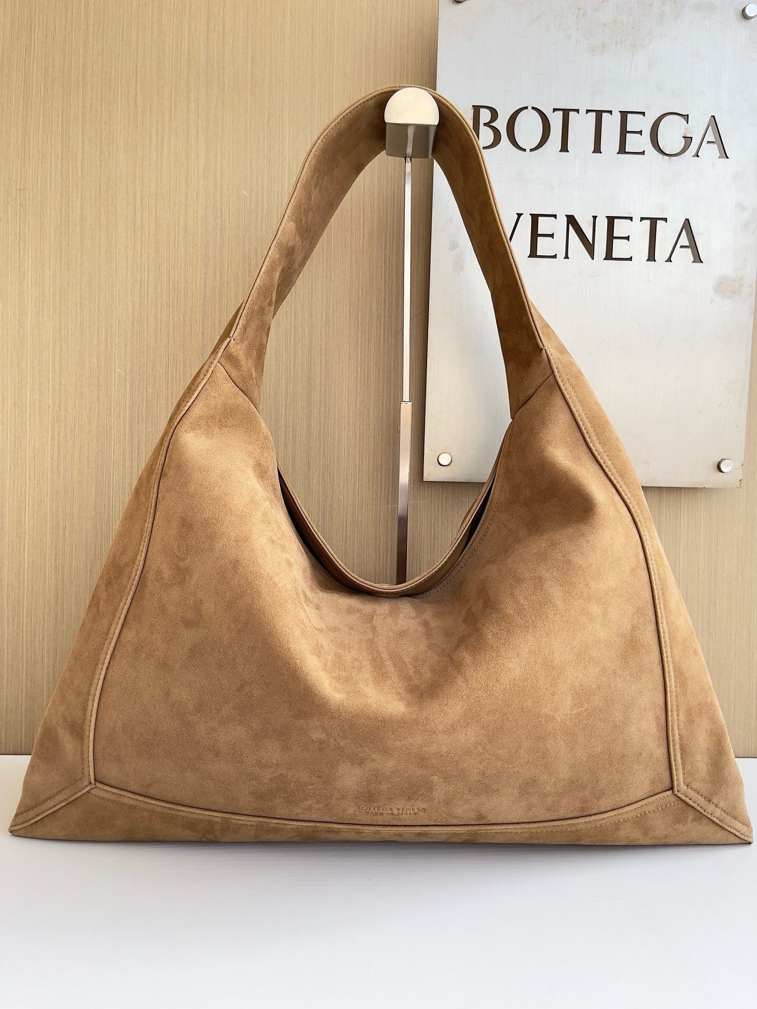 Hop 54cm Bottega Veneta 803976.2
