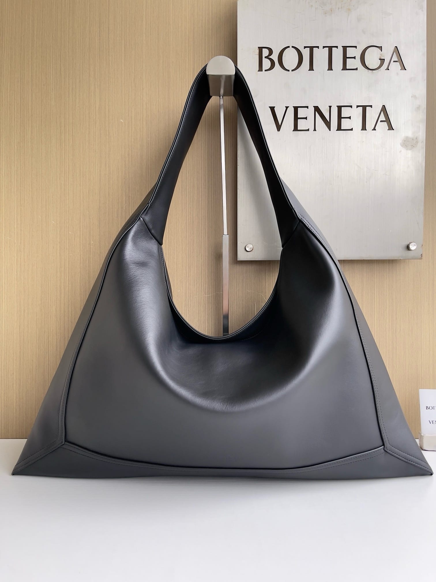 Hop 54cm Bottega Veneta 803976.4