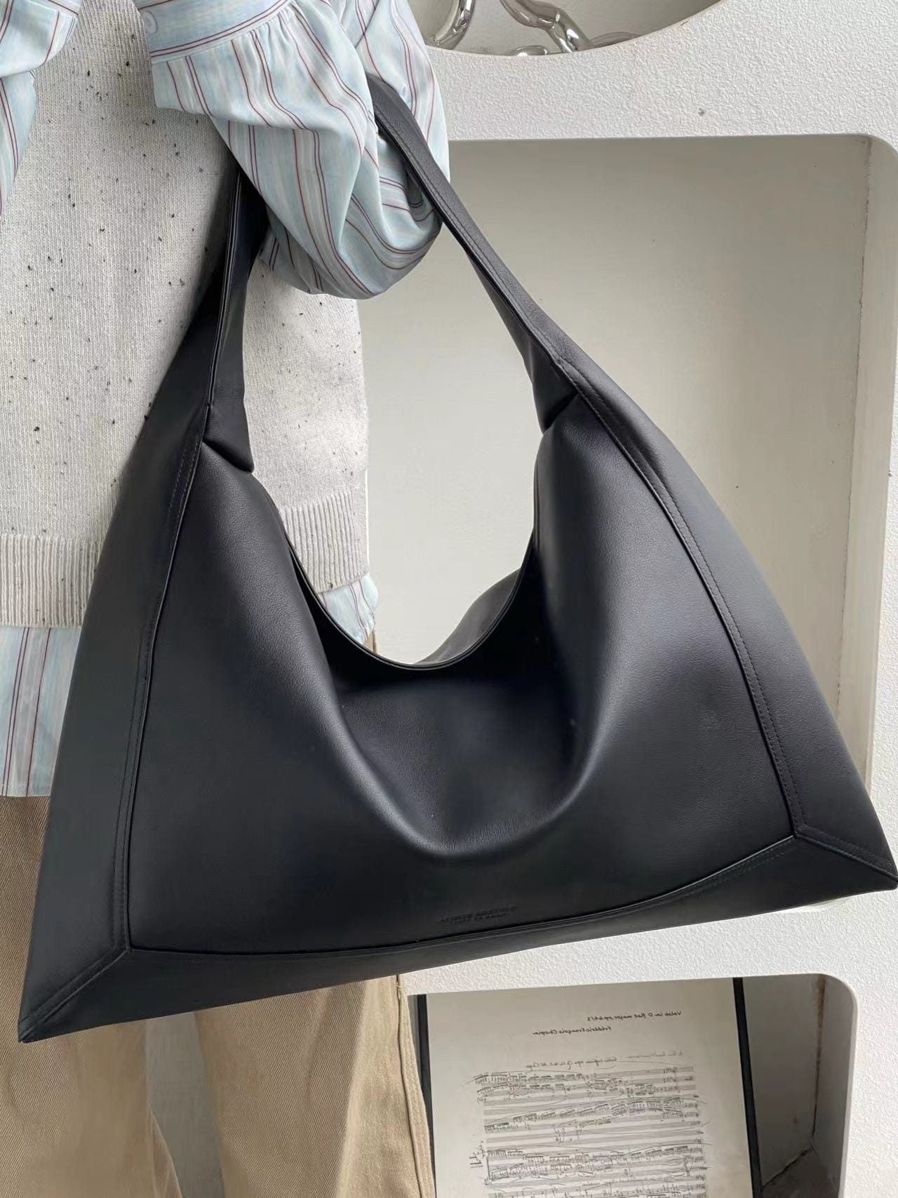 Hop 54cm Bottega Veneta 803976.4