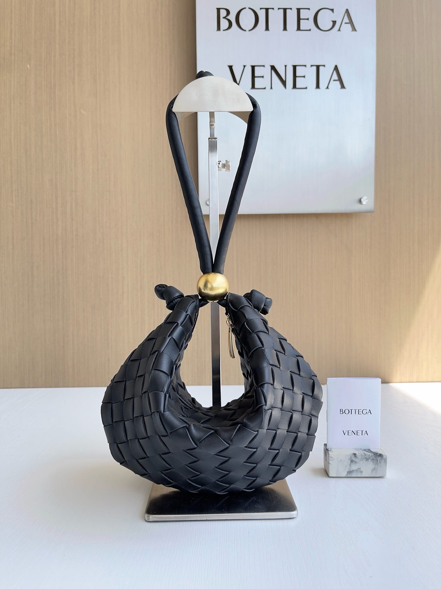 Turn 29cm Bottega Veneta 701023.5