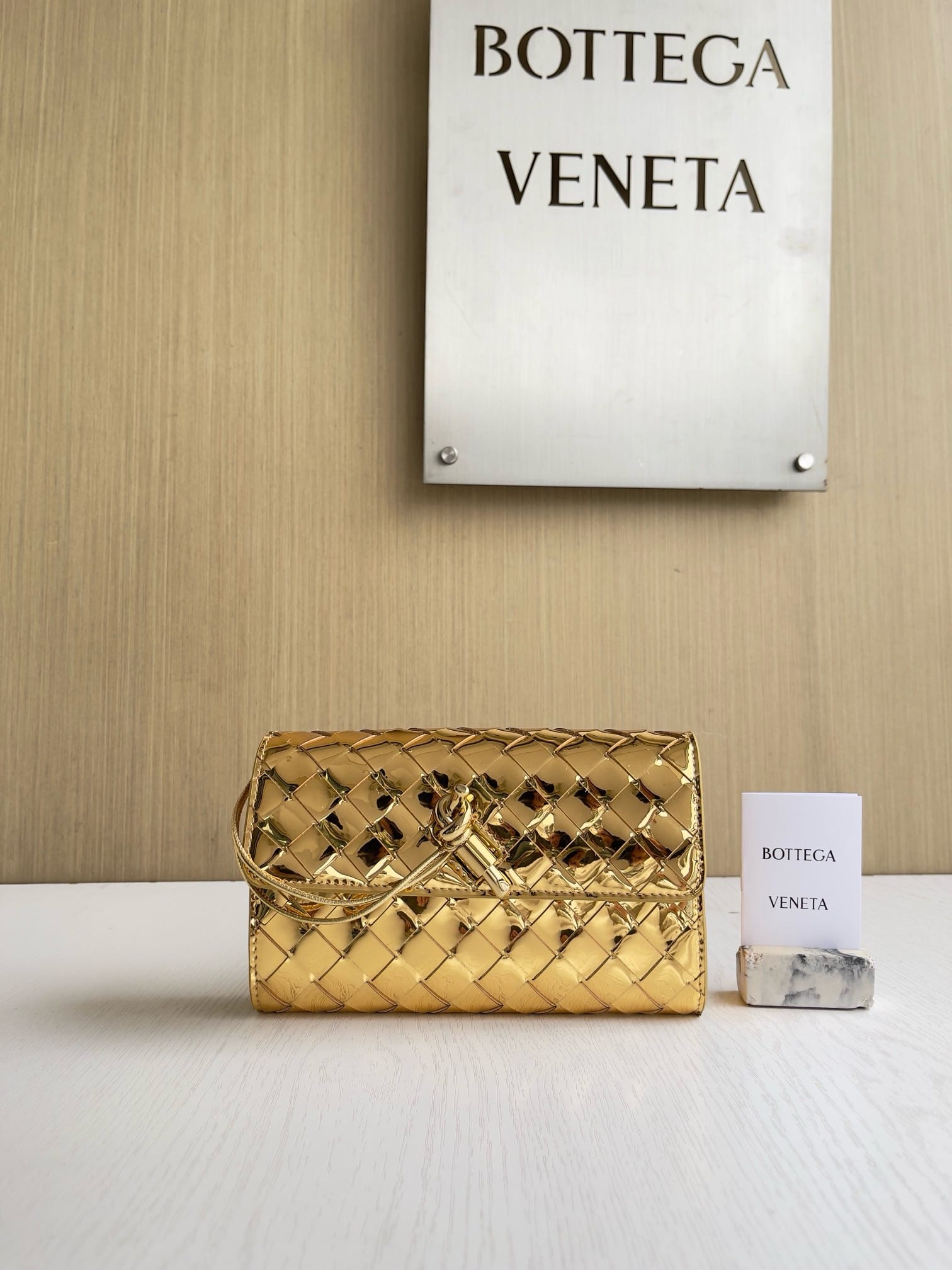 Andiamo clutch mini Bottega Veneta 741504.1