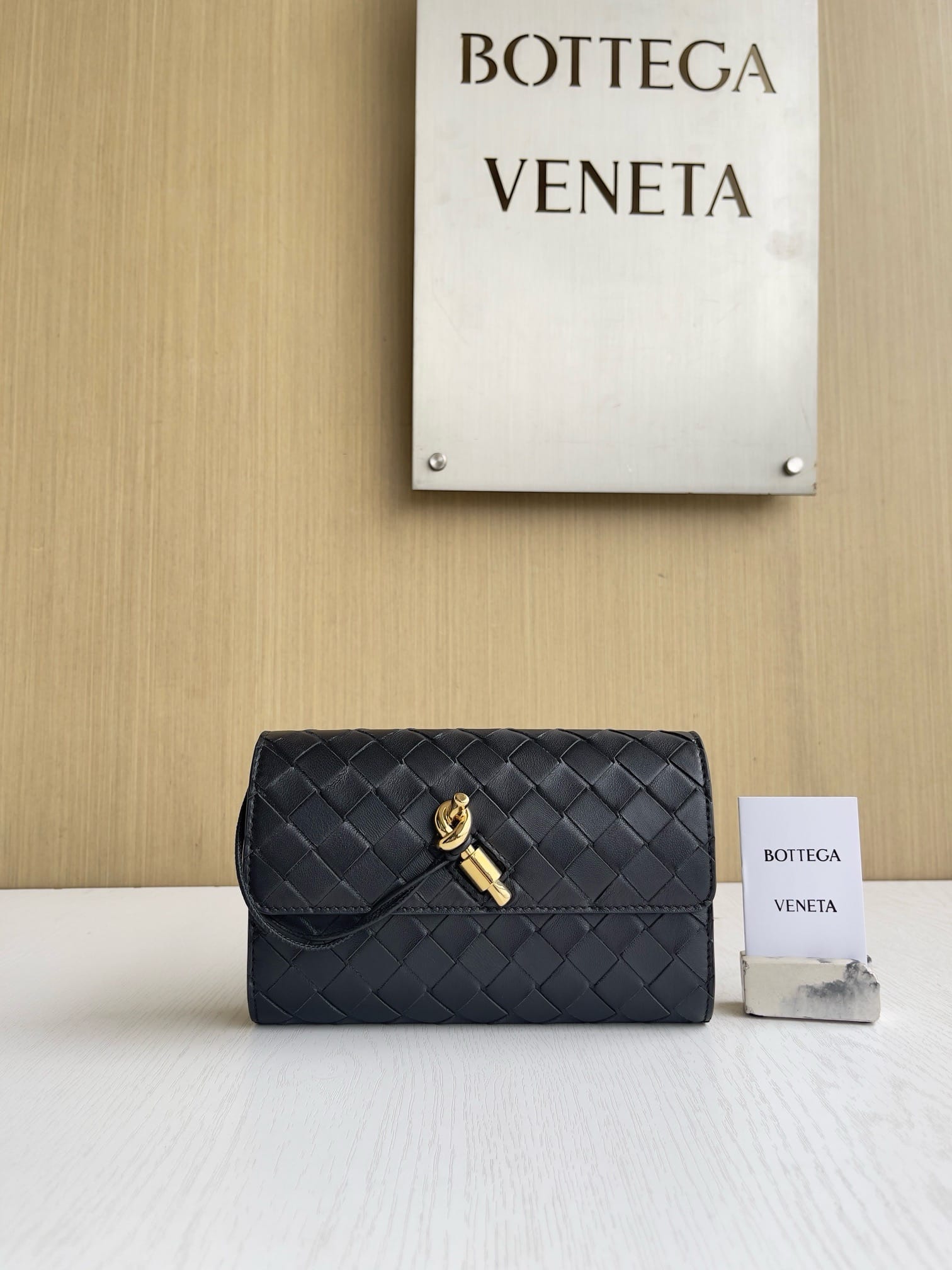 Andiamo clutch mini Bottega Veneta 741504.2