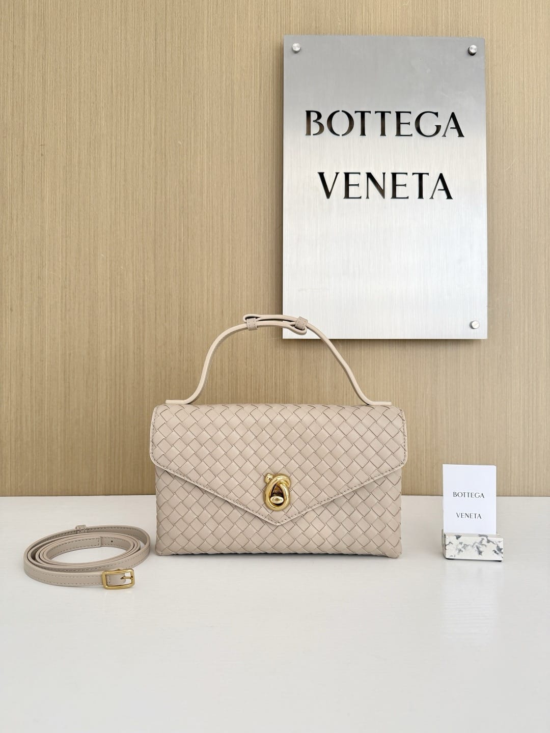 Knot Lock Bottega Veneta 817191.3
