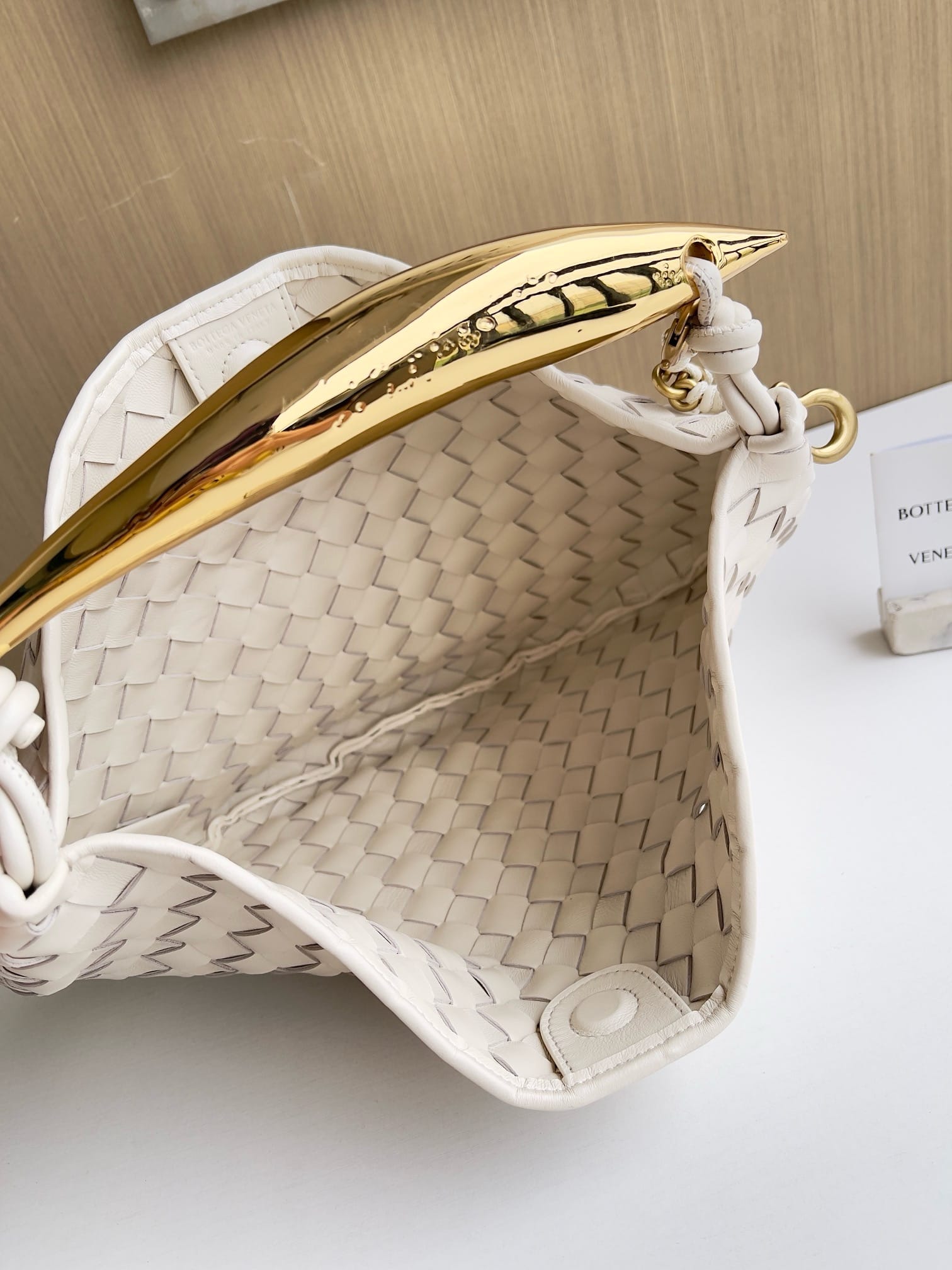 Sardine 33cm Bottega Veneta 776768.2