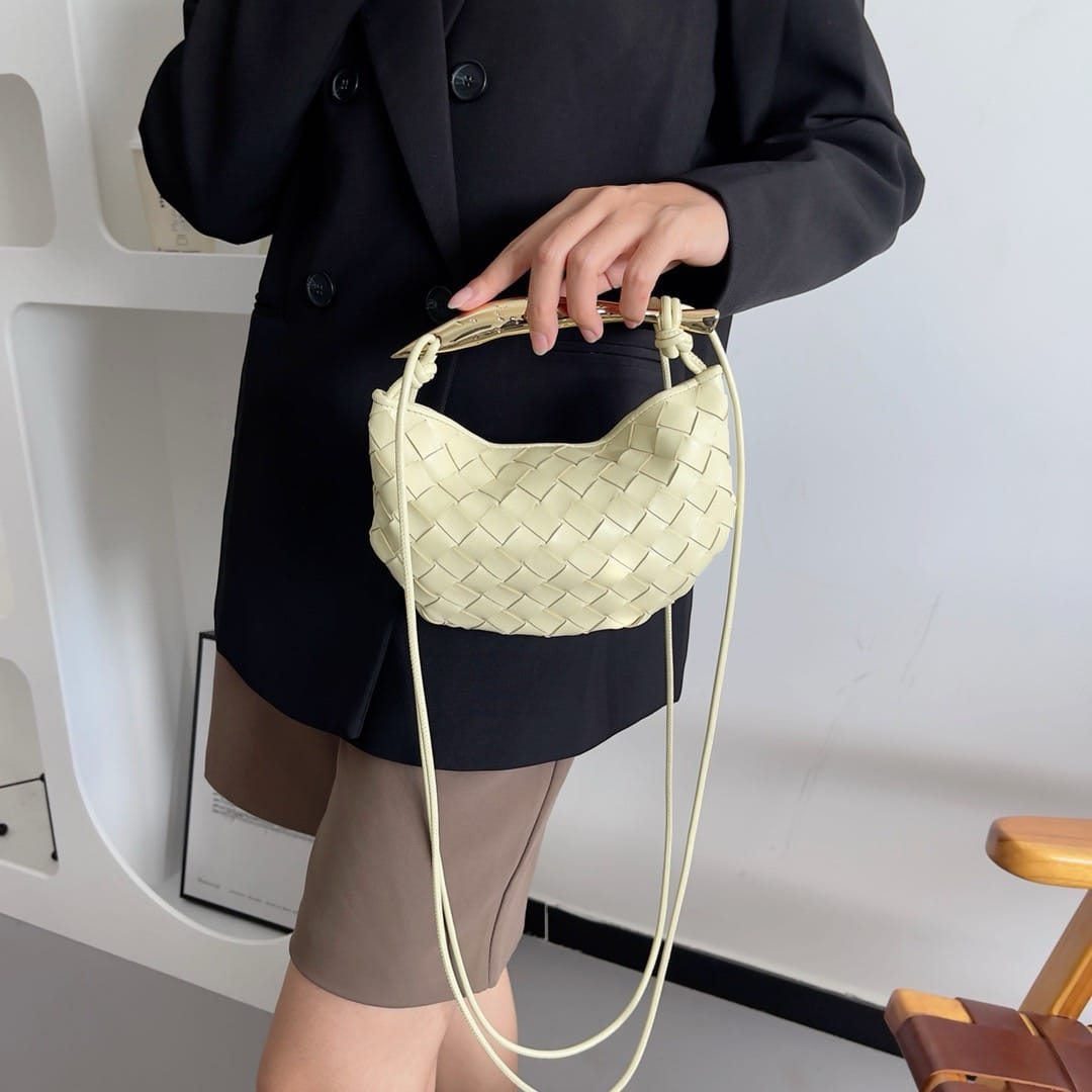 Sardine mini Bottega Veneta 744267.14