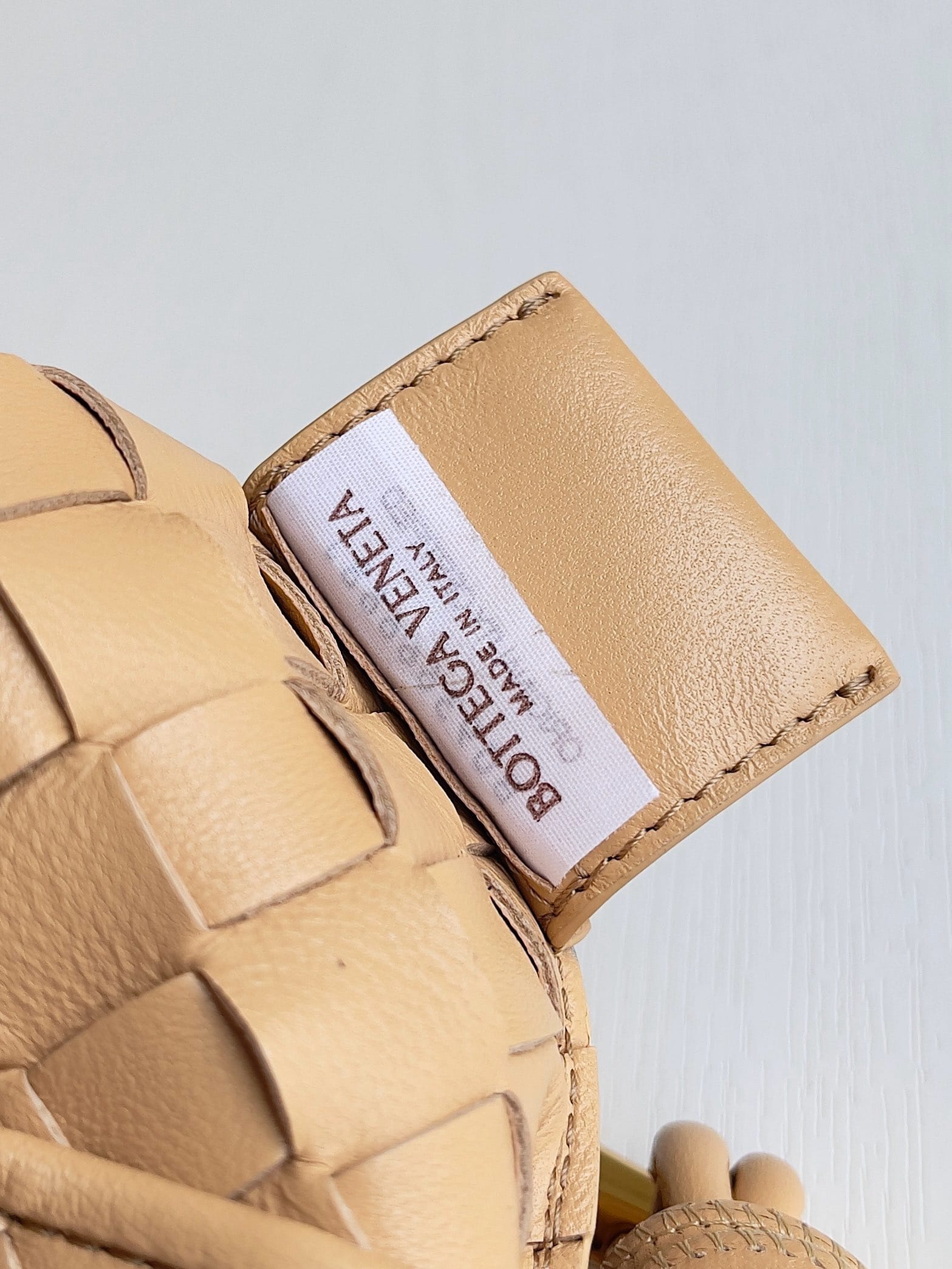 Sardine 36cm Bottega Veneta 716082.5