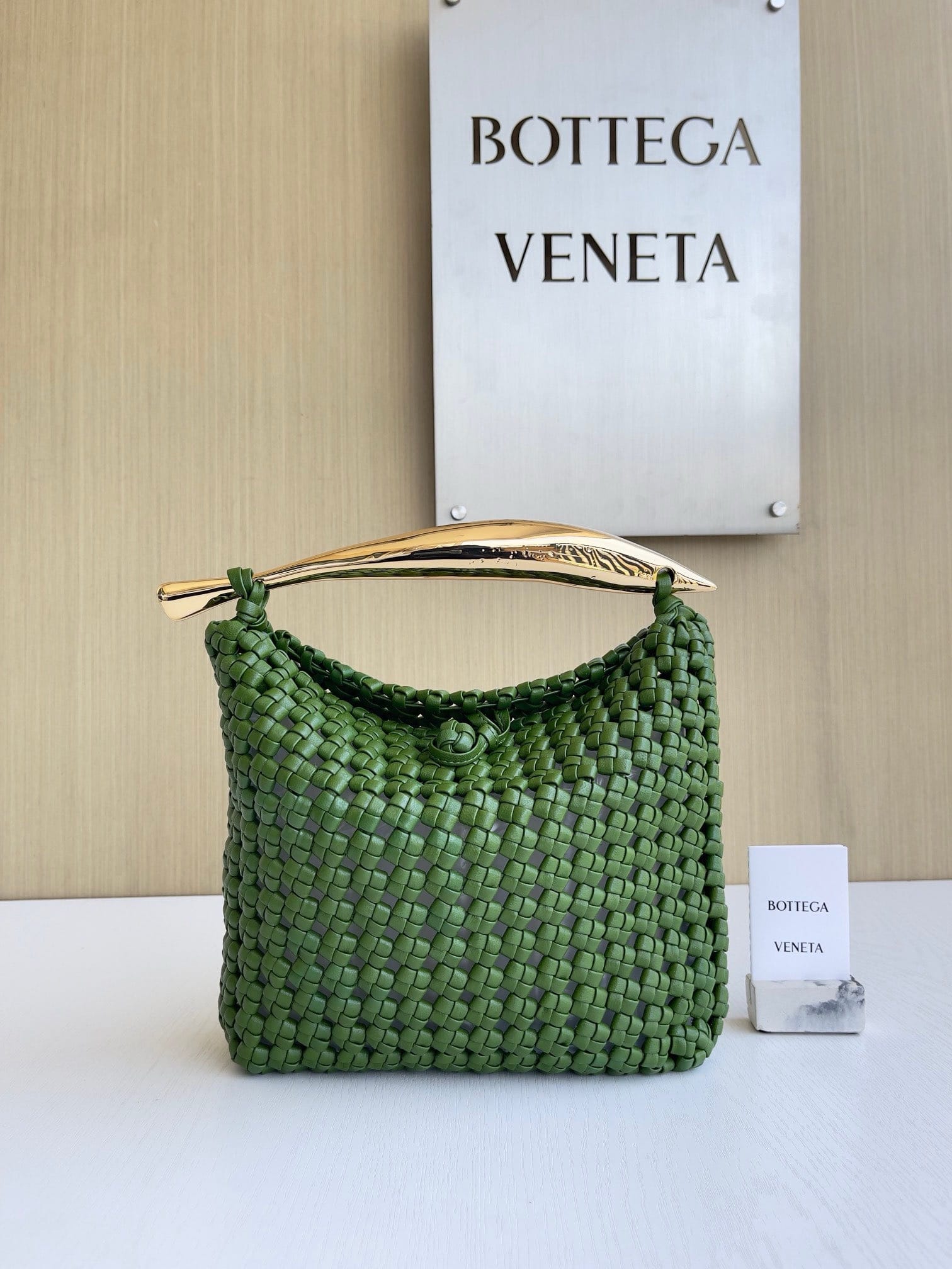 Sardine 21cm Bottega Veneta 731166.2