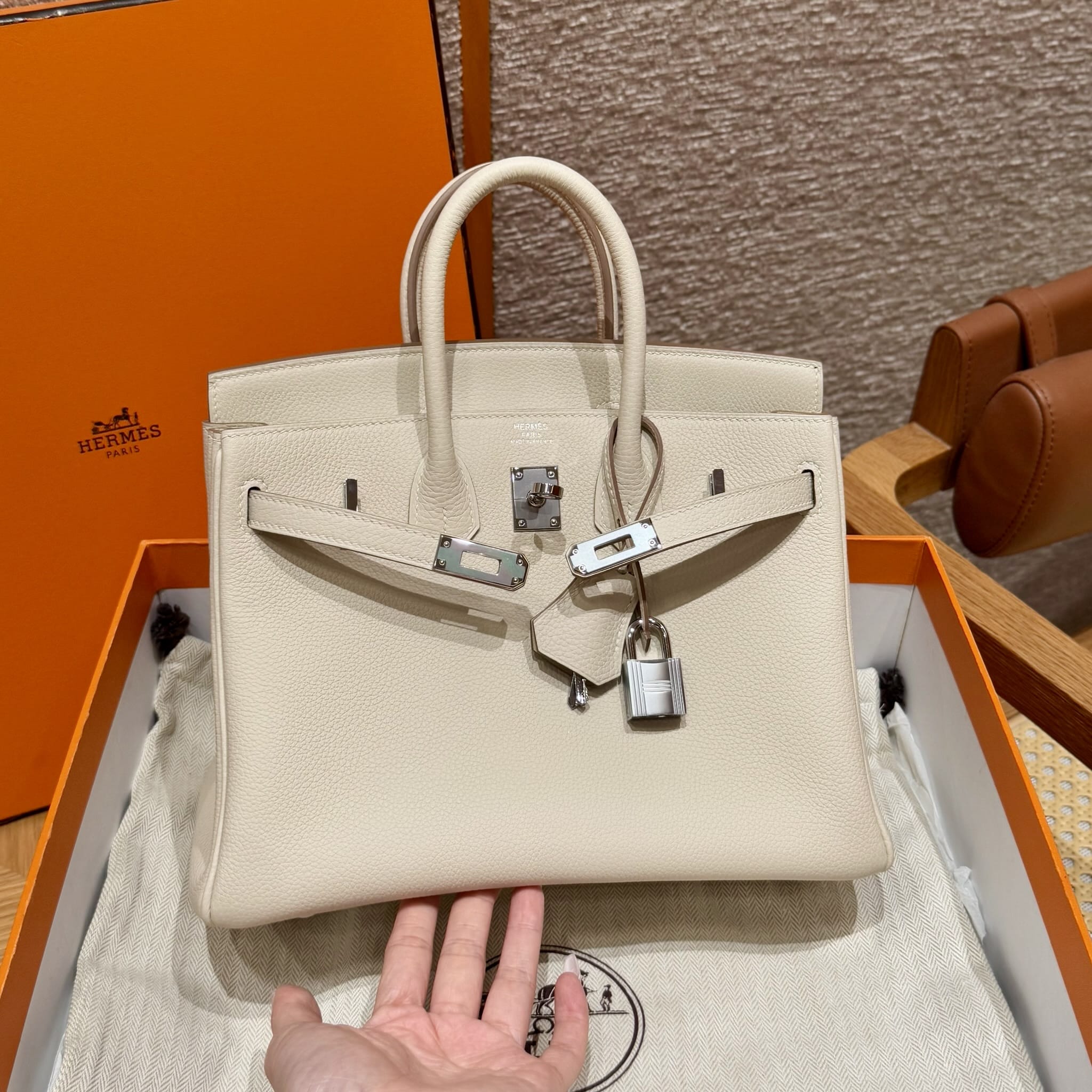 Birkin Hermes Togo 10/Craie silver