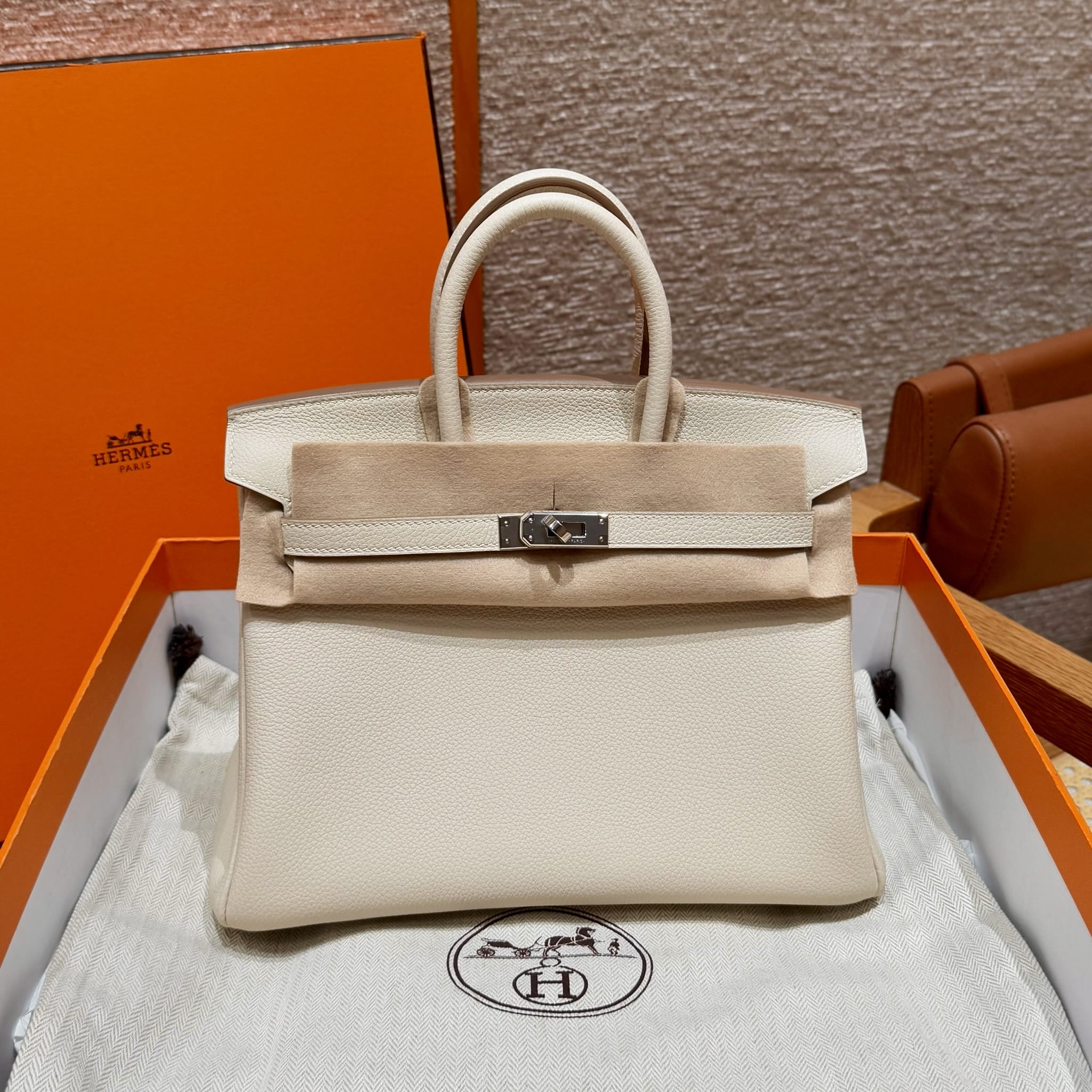 Birkin Hermes Togo 10/Craie silver