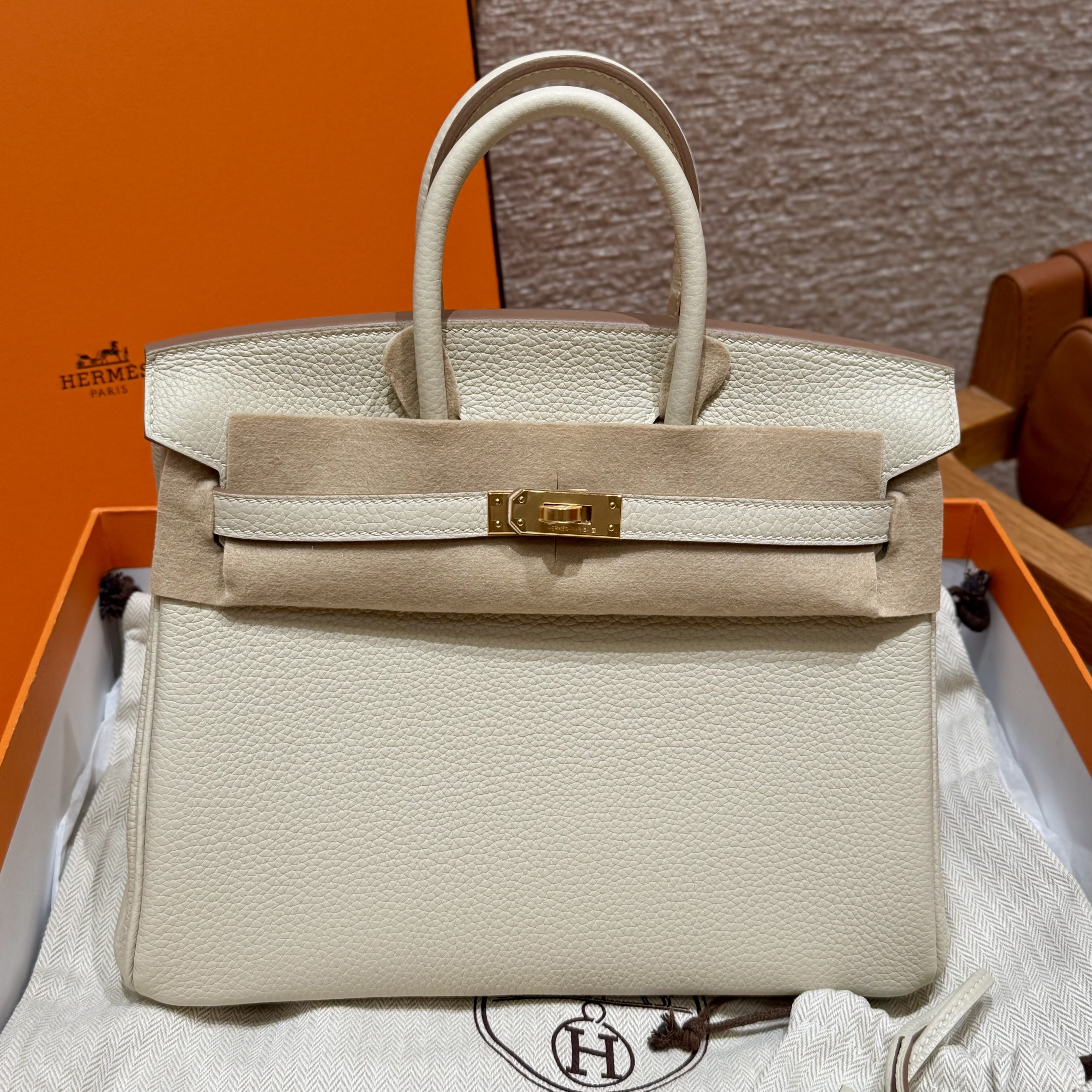 Birkin Hermes Togo 10/Craie gold