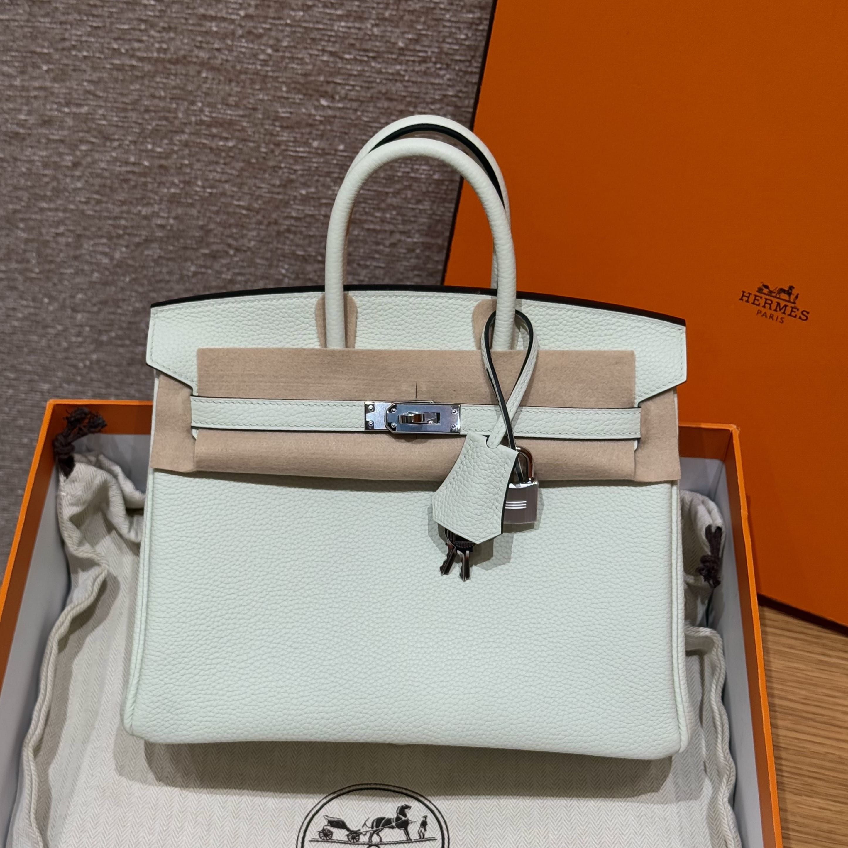 Birkin Hermes Togo 0S/Vert Fizz silver