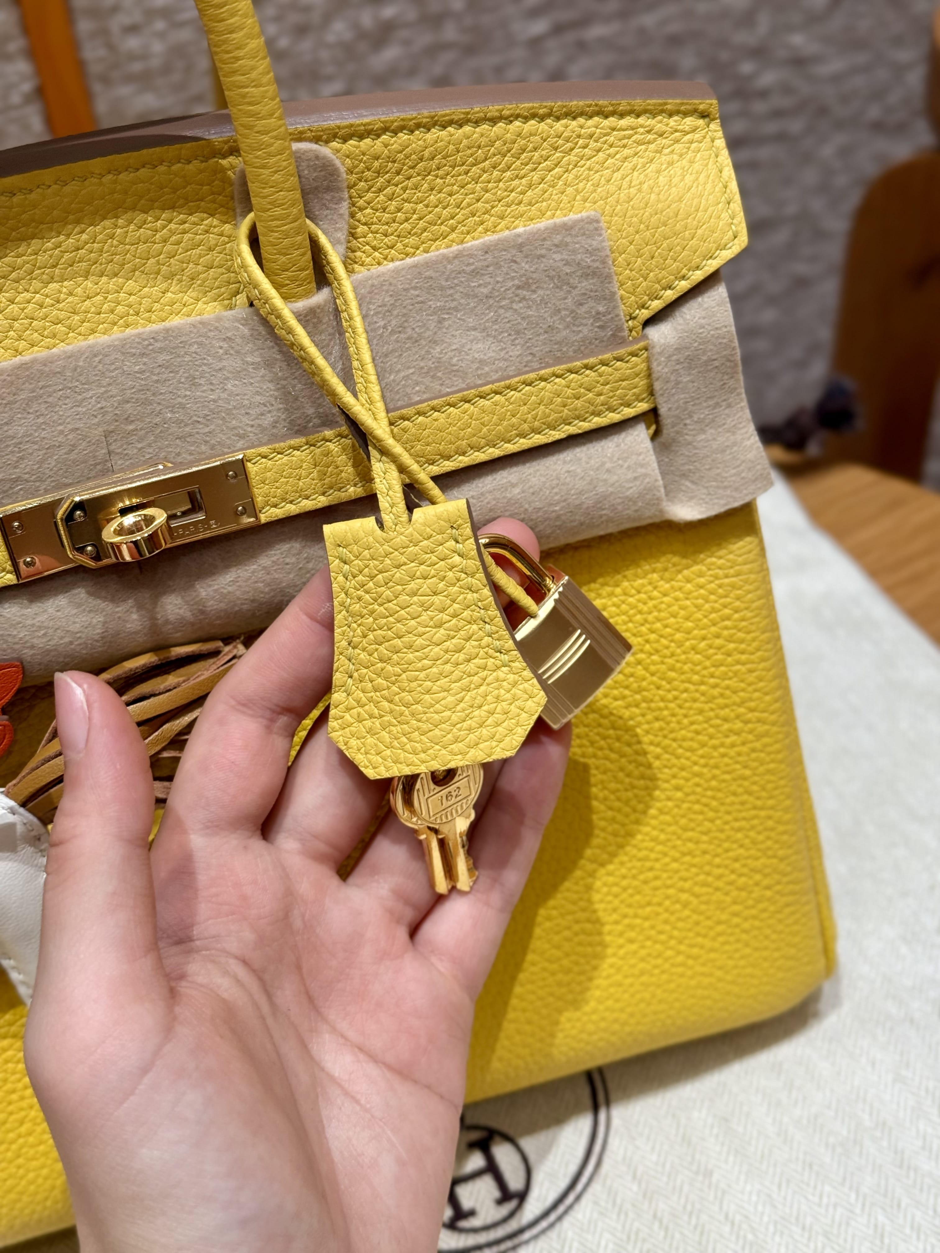 Birkin Hermes Togo 9R/Lime gold