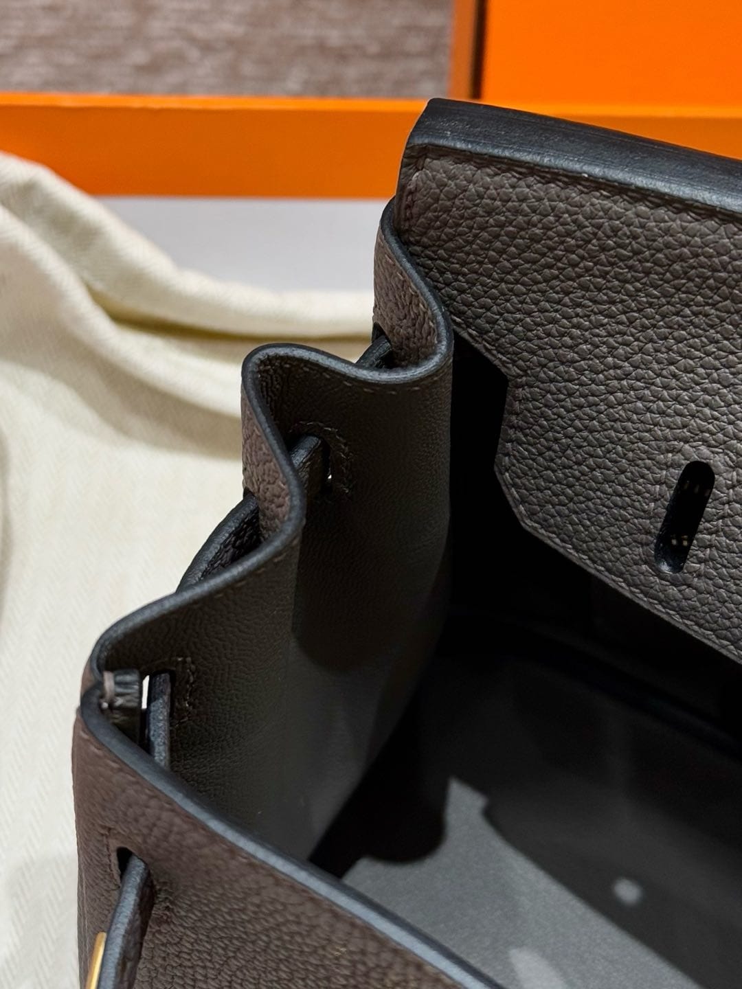 Birkin Hermes Togo 8F/Etain gold