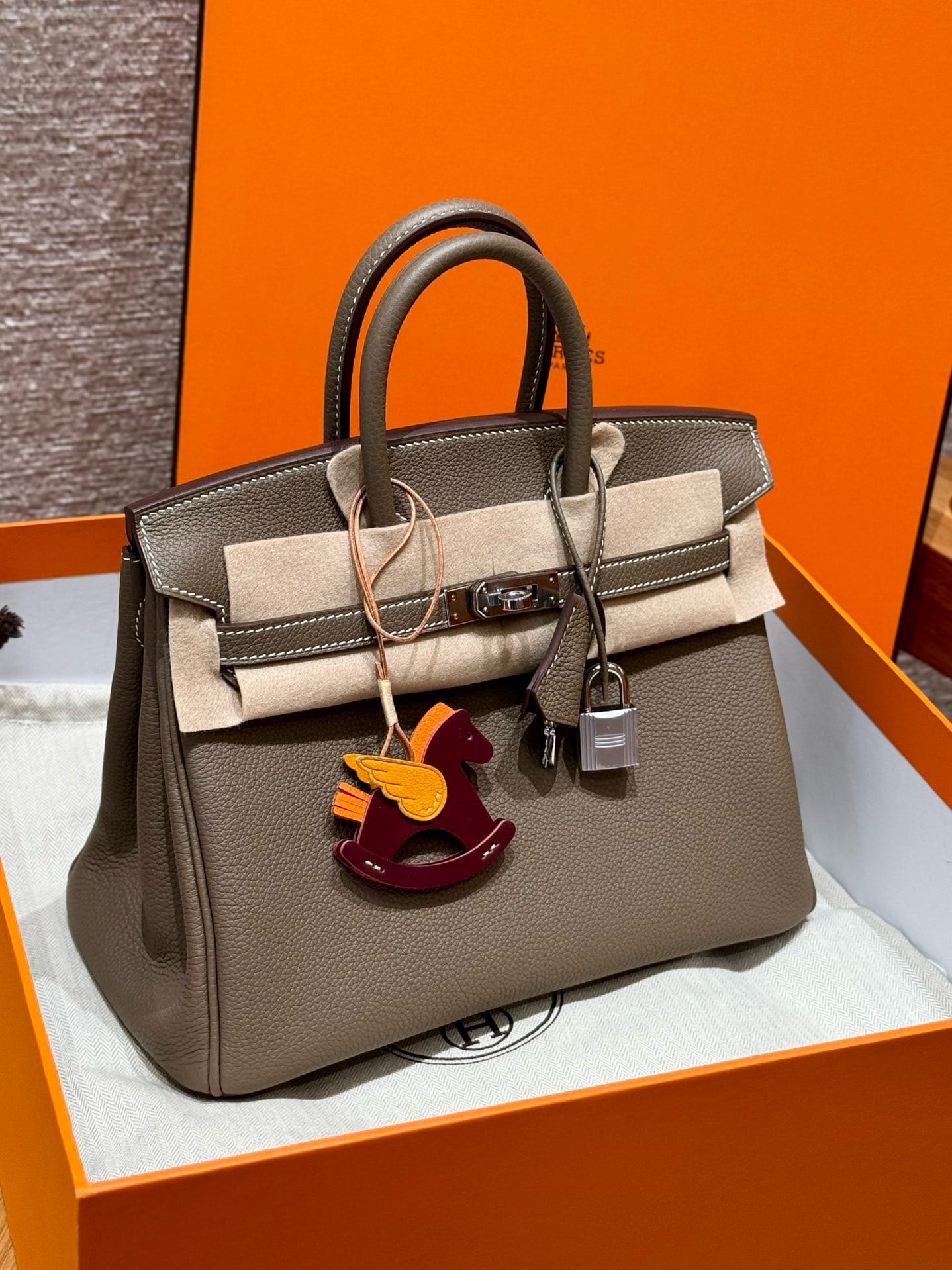 Birkin Hermes Togo 18/Etoupe silver