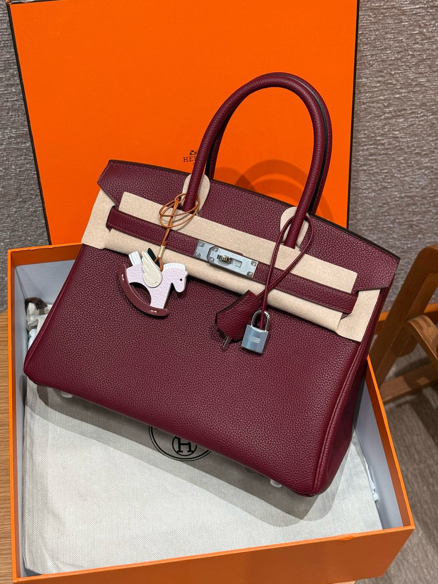 Birkin Hermes Togo 57/Bordeaux silver