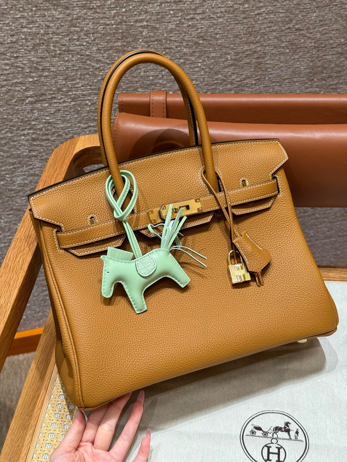 Birkin Hermes Togo 2S/Sesame gold