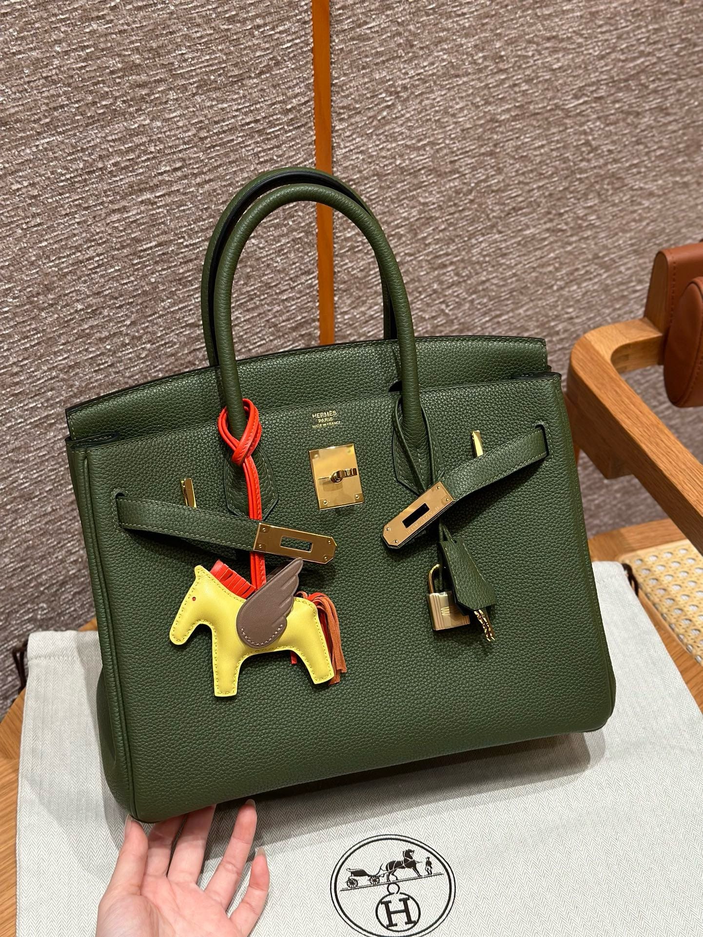 Birkin Hermes Togo 61/olive Green gold