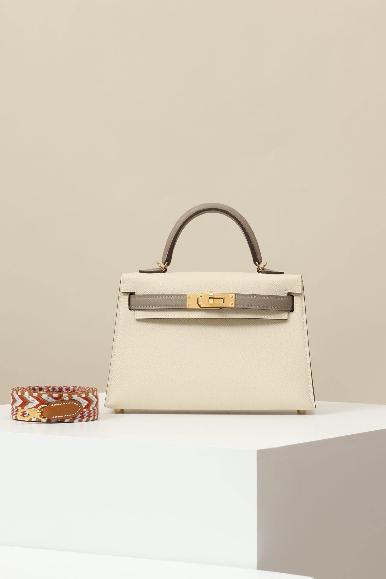 Kelly 19 Hermes Epsom CC10/M8 Gold