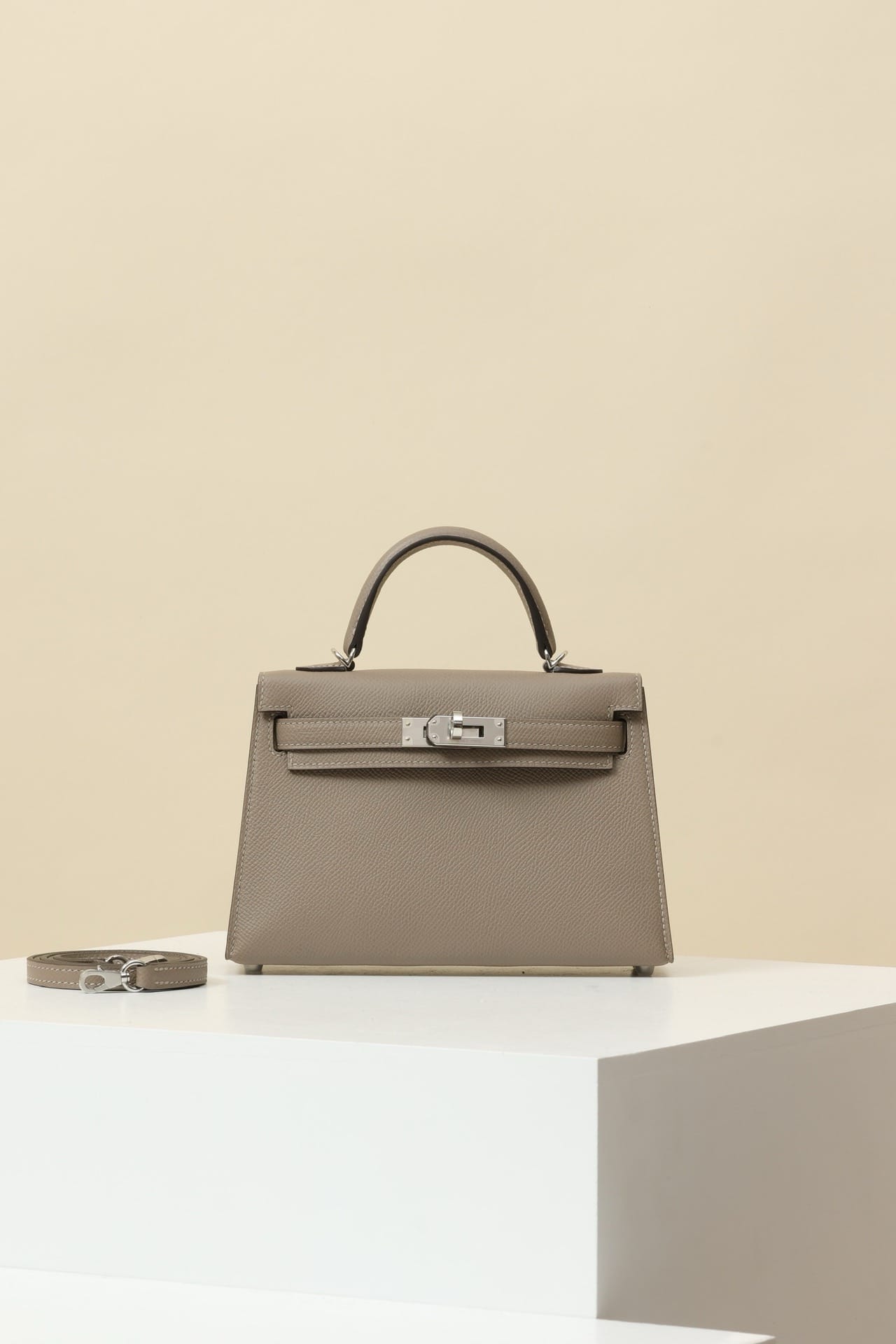 Kelly 19 Hermes Epsom M8 Silver