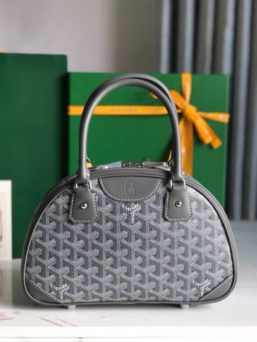 Vintage mini Goyard 20298.4