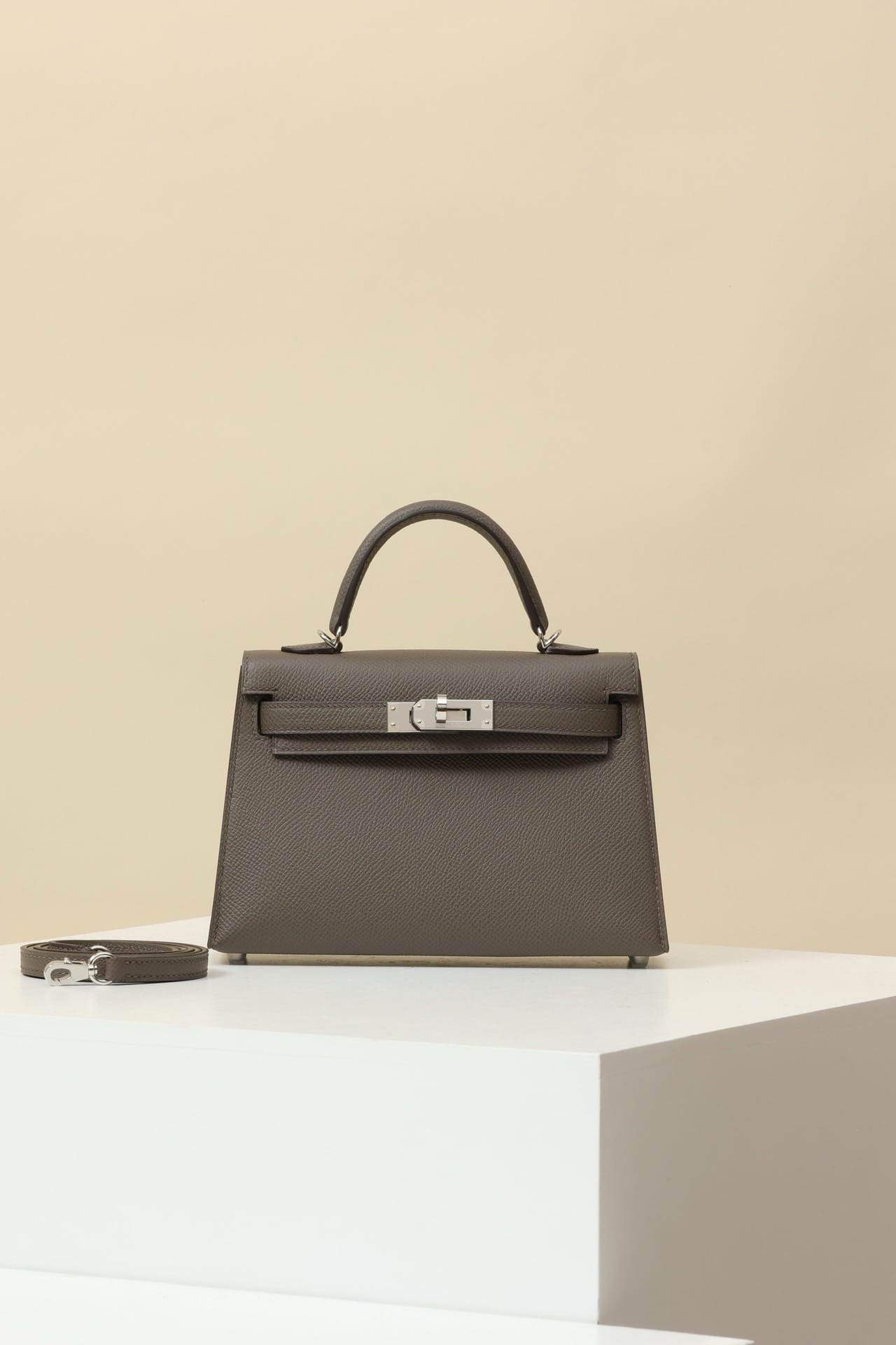 Kelly 19 Hermes Epsom 8F Silver