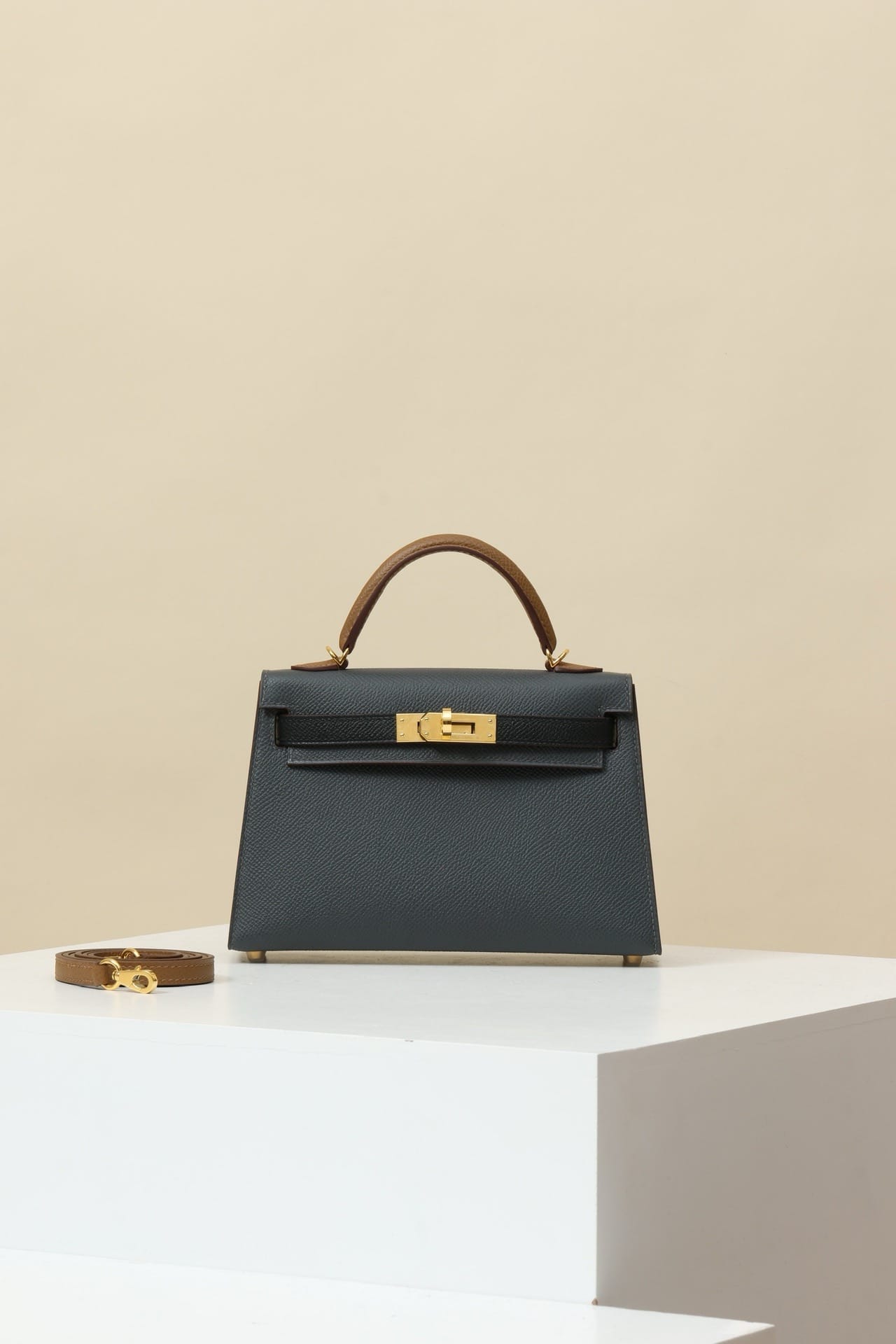 Kelly 19 Hermes Epsom H0/CK89/3G Gold