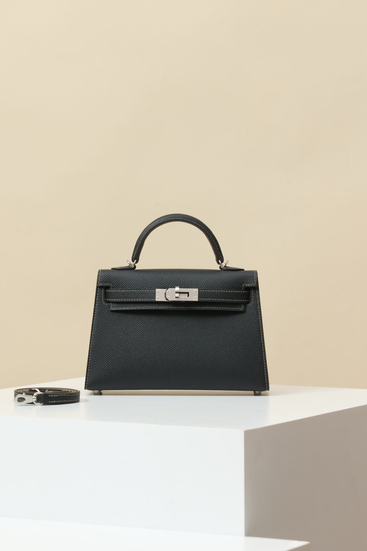 Kelly 19 Hermes Epsom 88 Silver