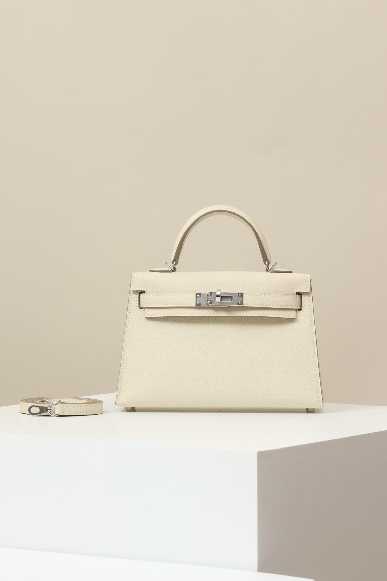 Kelly 19 Hermes Epsom CC10 Silver