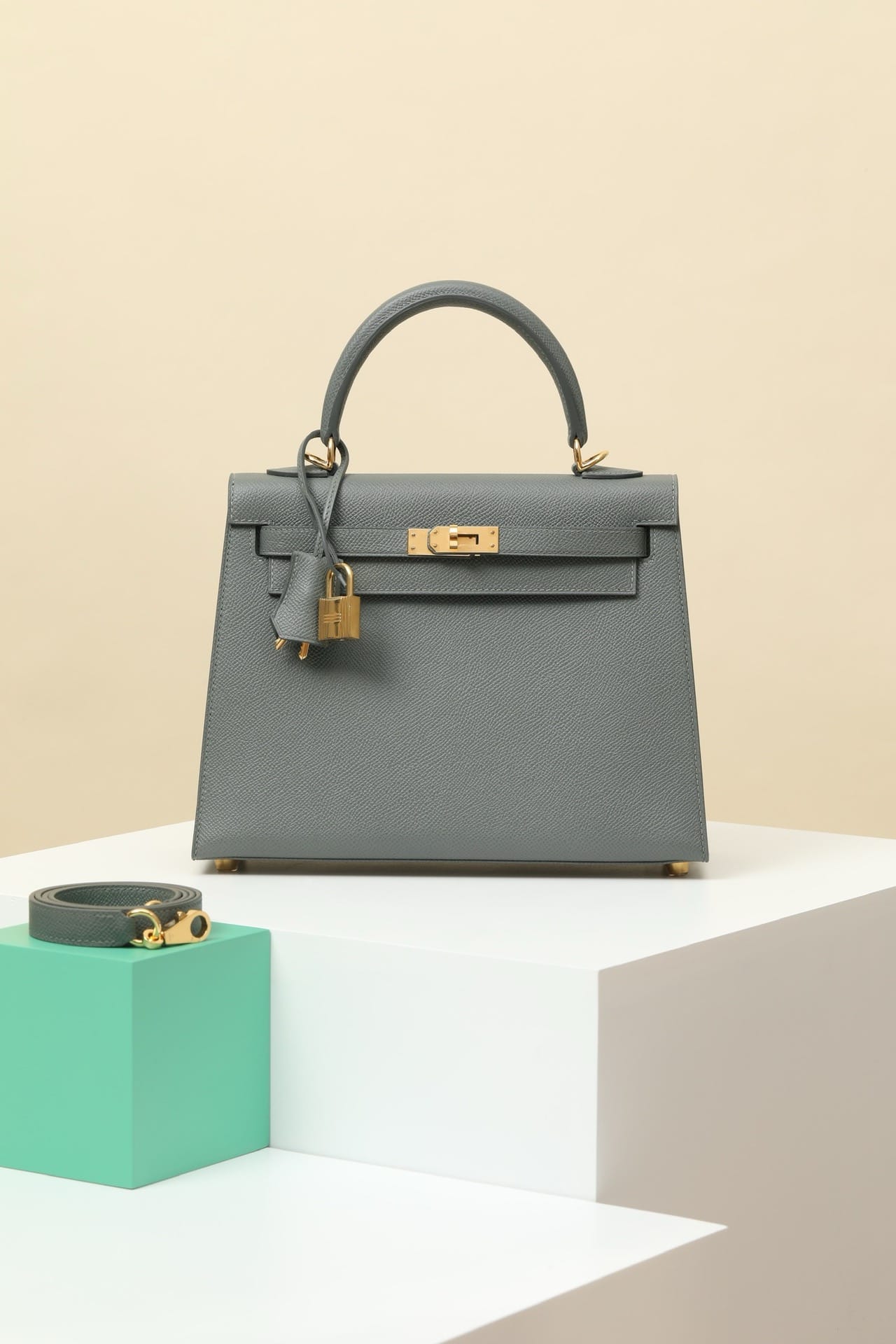 Kelly Hermes Epsom 63 gold