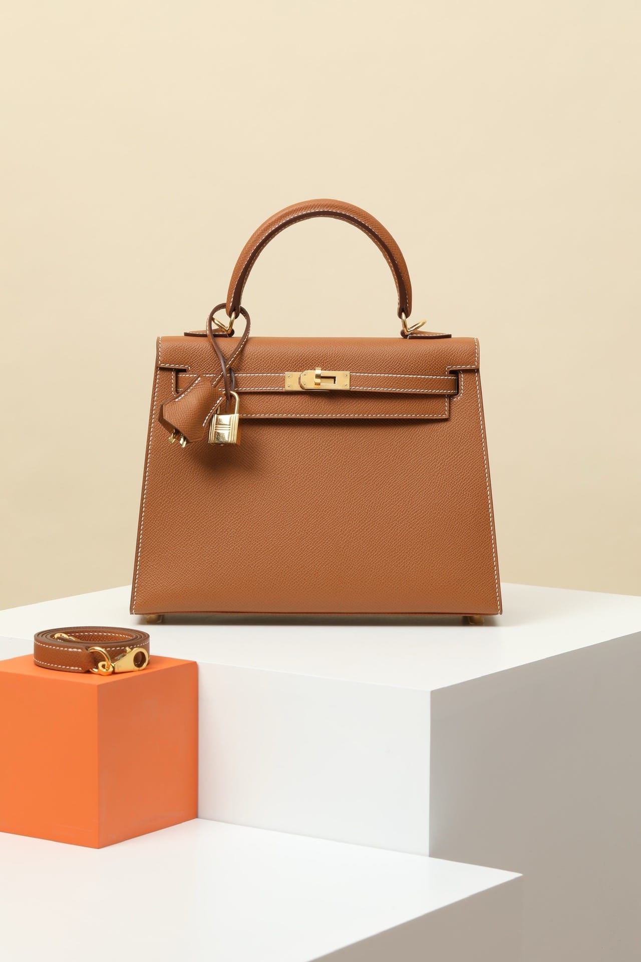 Kelly Hermes Epsom CK37 gold