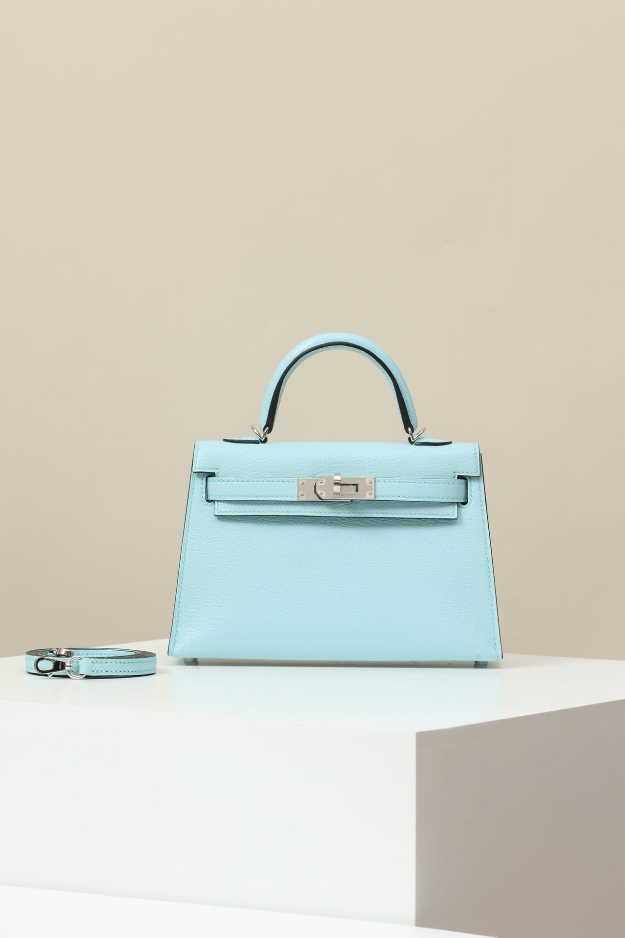 Kelly 19 Hermes Chevre U2 silver