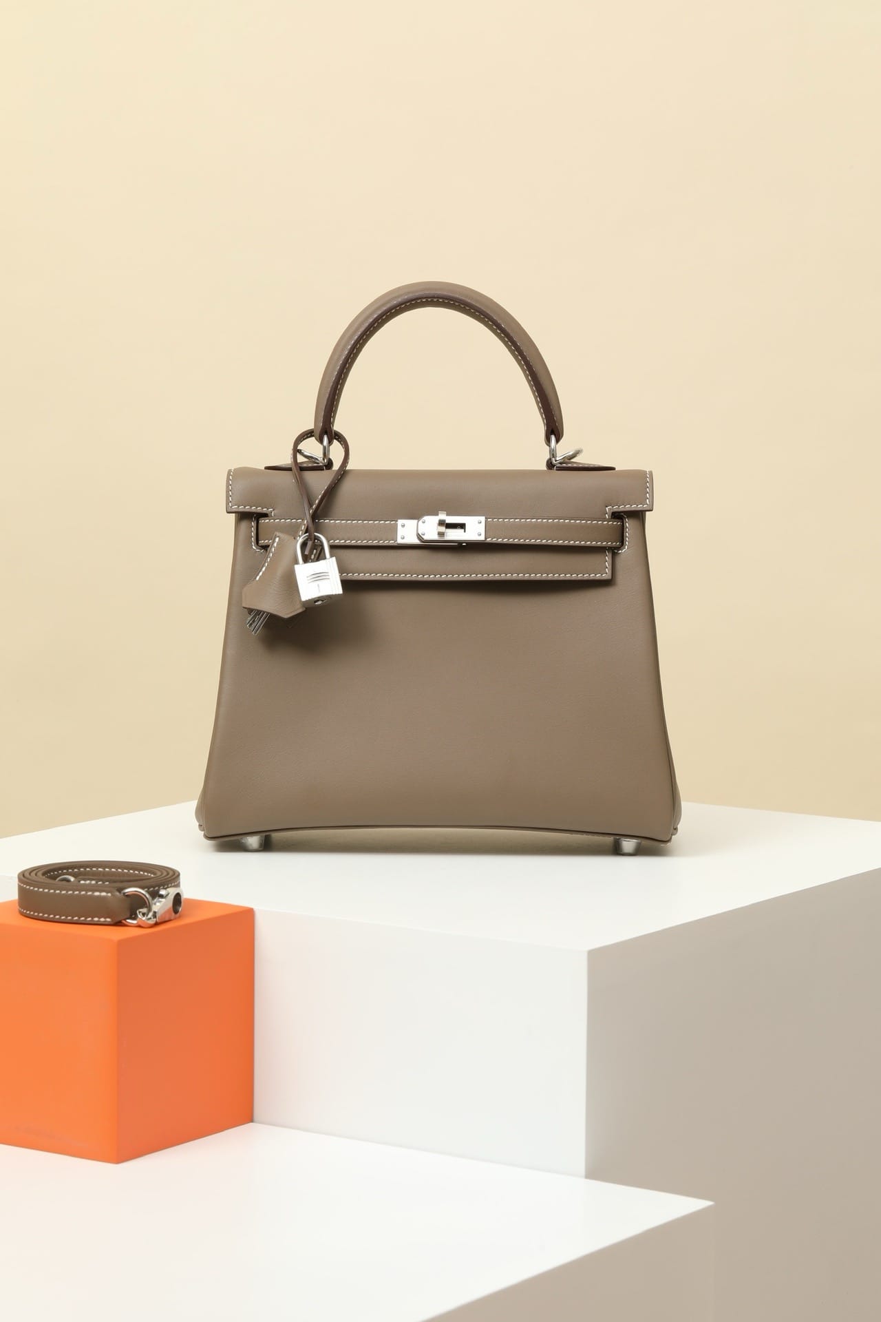 Kelly Hermes Swift CK18 silver