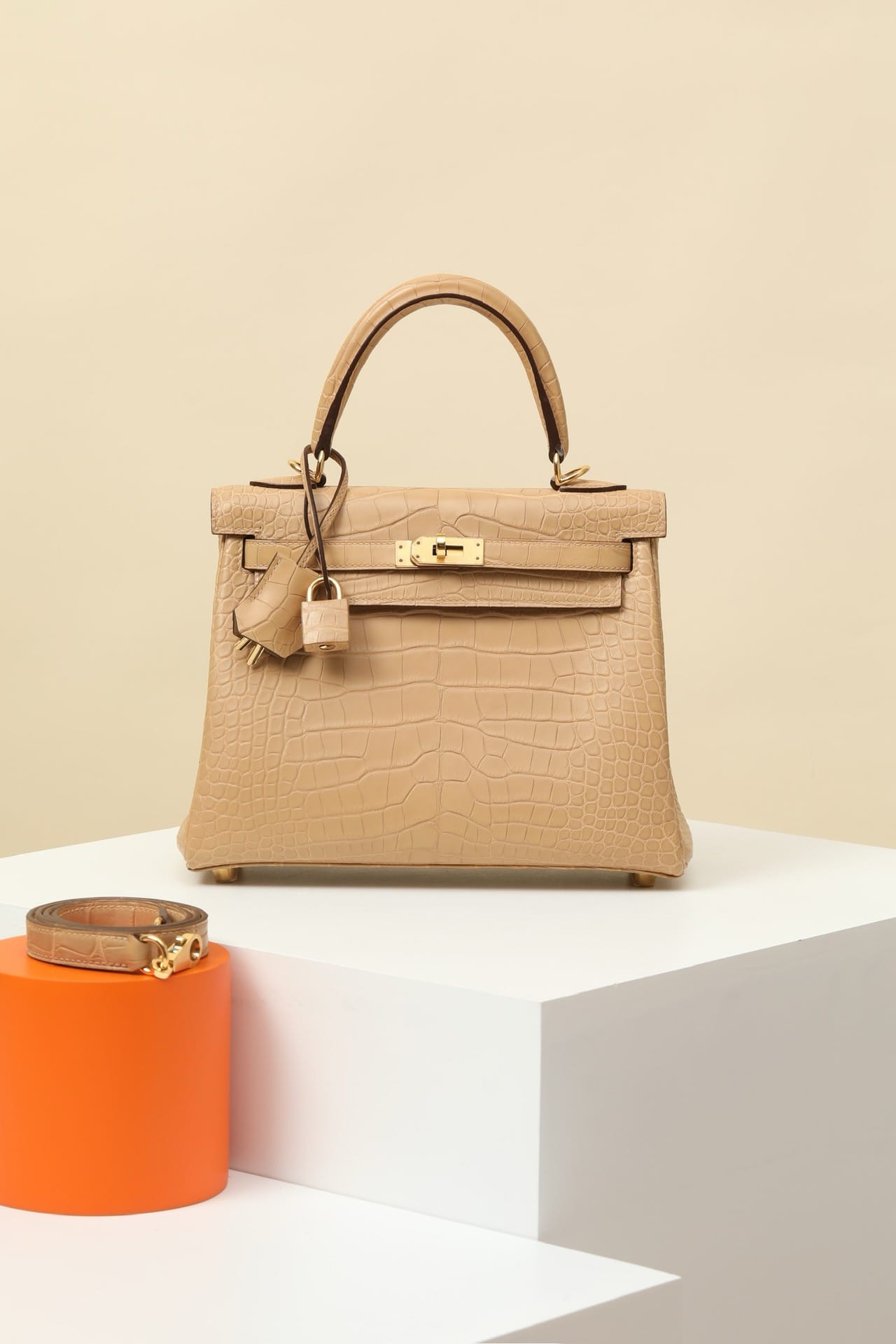 Kelly Croco Hermes Croco OM gold