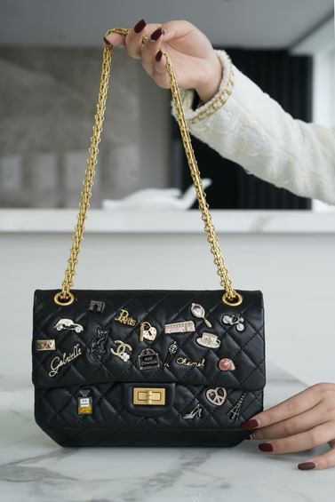 2.55 24cm Chanel 37586.3