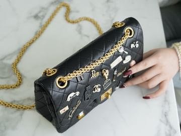 2.55 24cm Chanel 37586.3