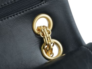 2.55 24cm Chanel 37586.3