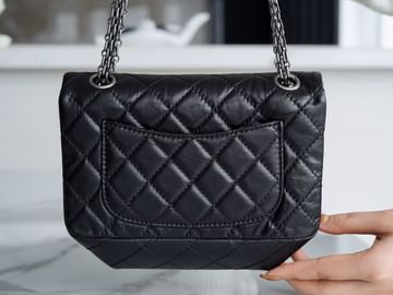 2.55 20cm Chanel 37586.4