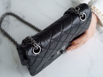 2.55 20cm Chanel 37586.4