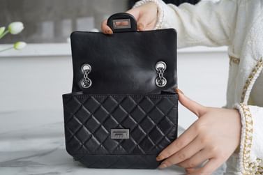 2.55 20cm Chanel 37586.4
