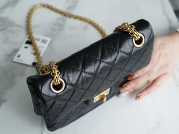 2.55 20cm Chanel 37586.5