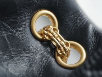 2.55 20cm Chanel 37586.5