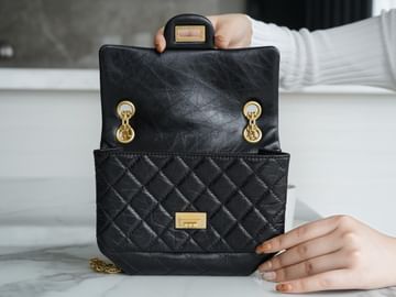 2.55 20cm Chanel 37586.5