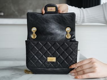 2.55 20cm Chanel 37586.5