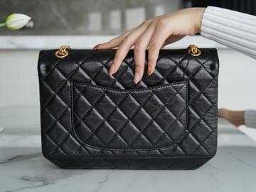 2.55 28cm Chanel 37586.6