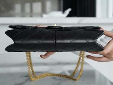 2.55 28cm Chanel 37586.6
