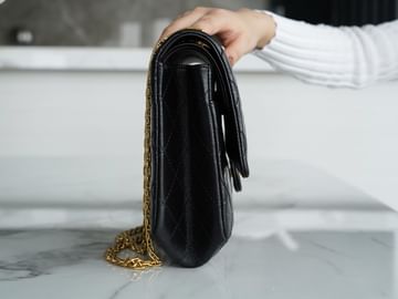2.55 28cm Chanel 37586.6