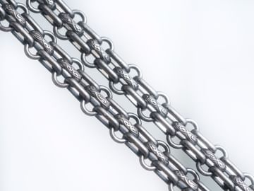 2.55 28cm Chanel 37586.7